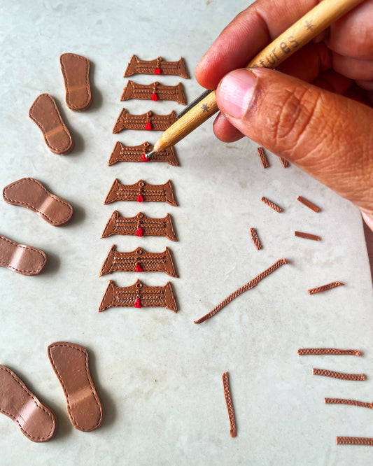 कालिया मूवी डिलौज हैंडमेड मिनिएचर लेगी बुकमार्क