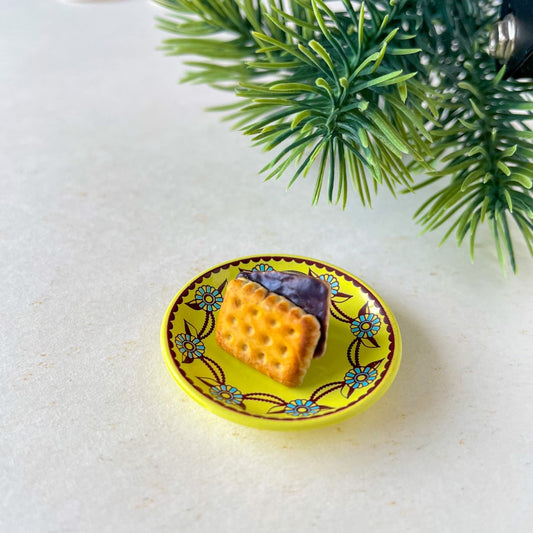 Chocolate Sandwich Biscuit Lapel Brooch Pin