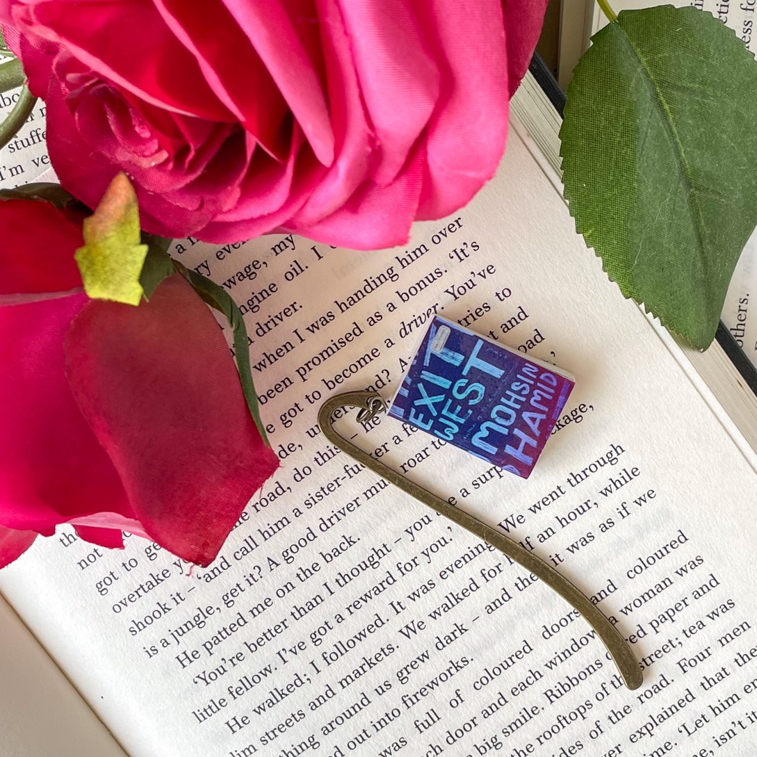 Popular Novels Miniature Book Hook Bookmark