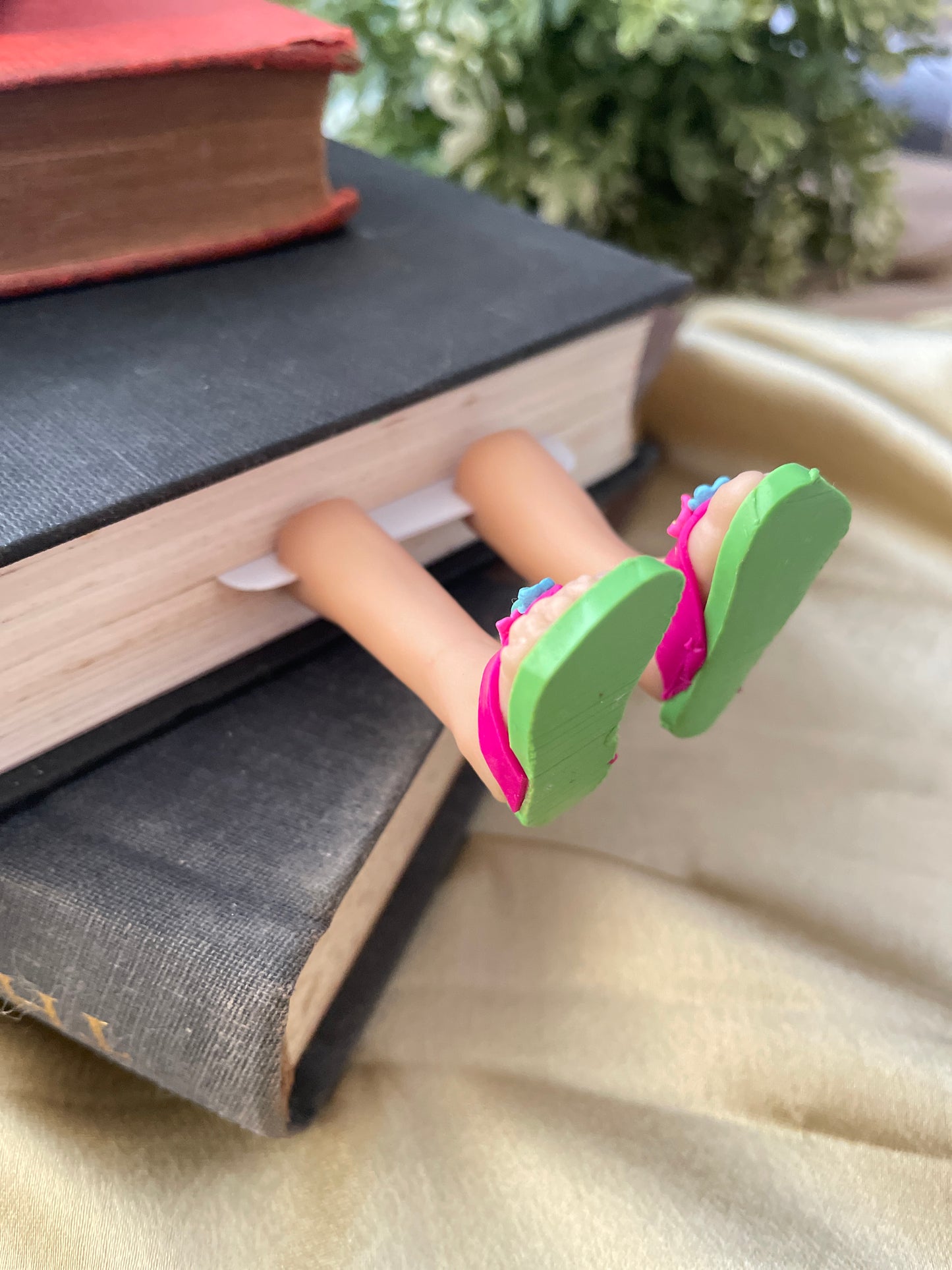 Flip Flop Lovers Handmade Miniature Leggy Bookmark