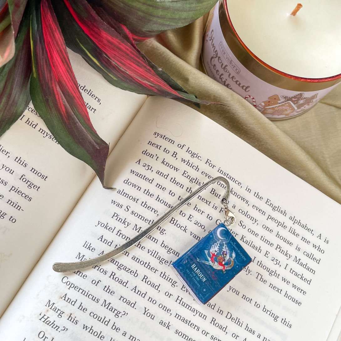 Haroun & The Sea Stories Miniature Book Hook Bookmark 