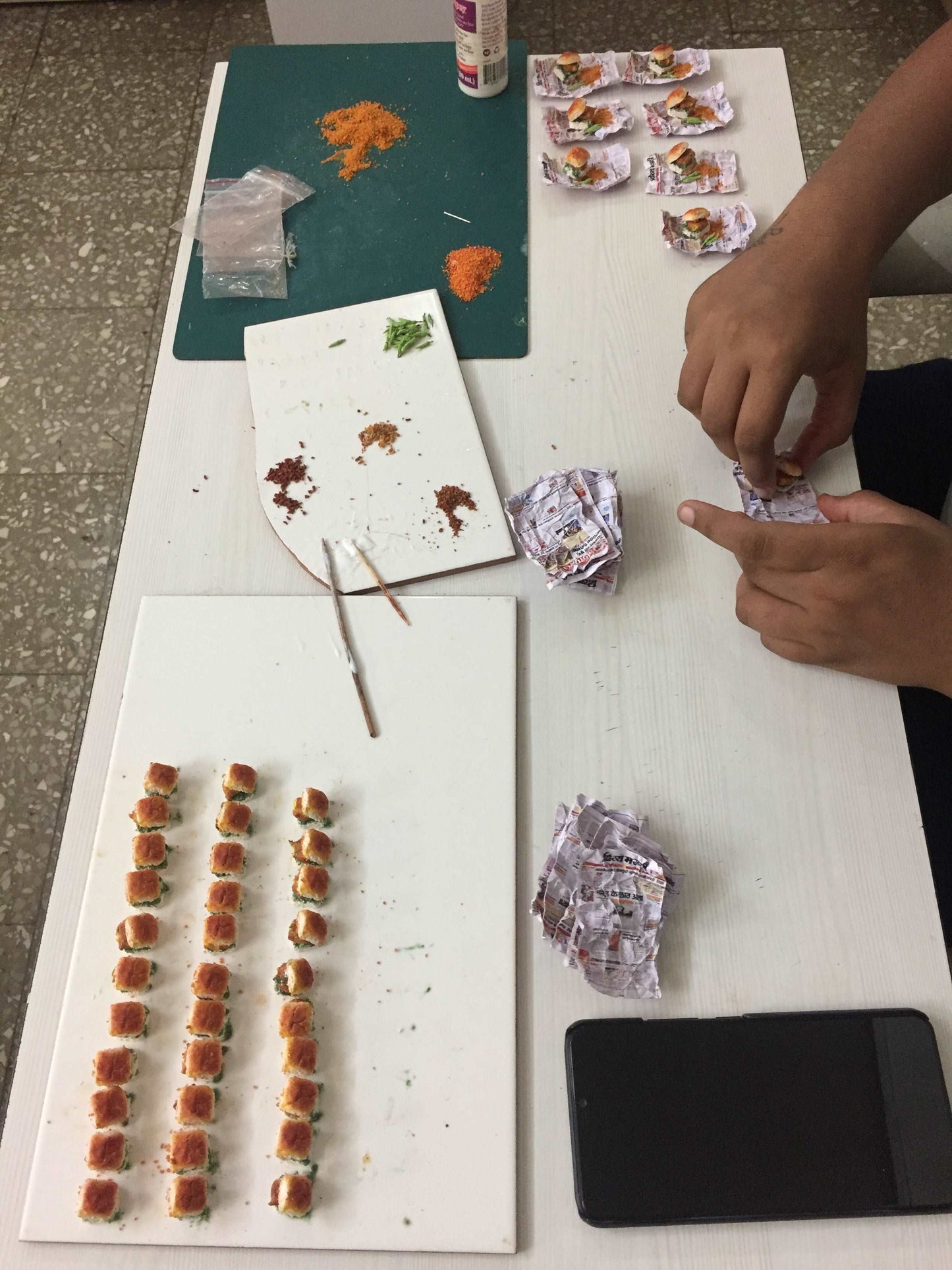 Mumbai Vadapav Cutting Chai Indian Miniature Food Magnet