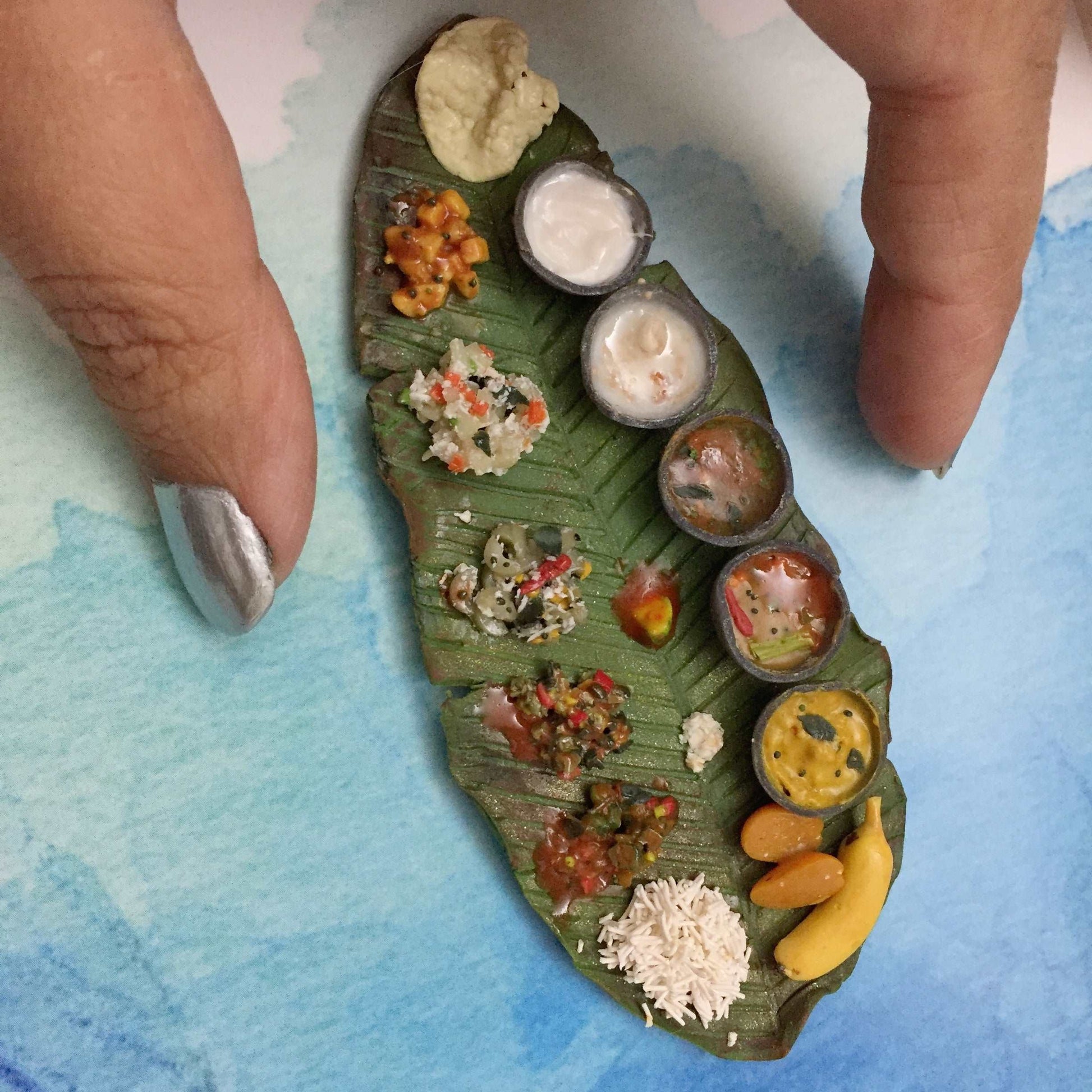 Tamil Vazha Ellai Sapadu-Banana Leaf Meal South Indian Miniature Food Magnet