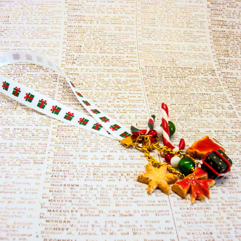 White Christmas Gifts Ribbon Bookmark