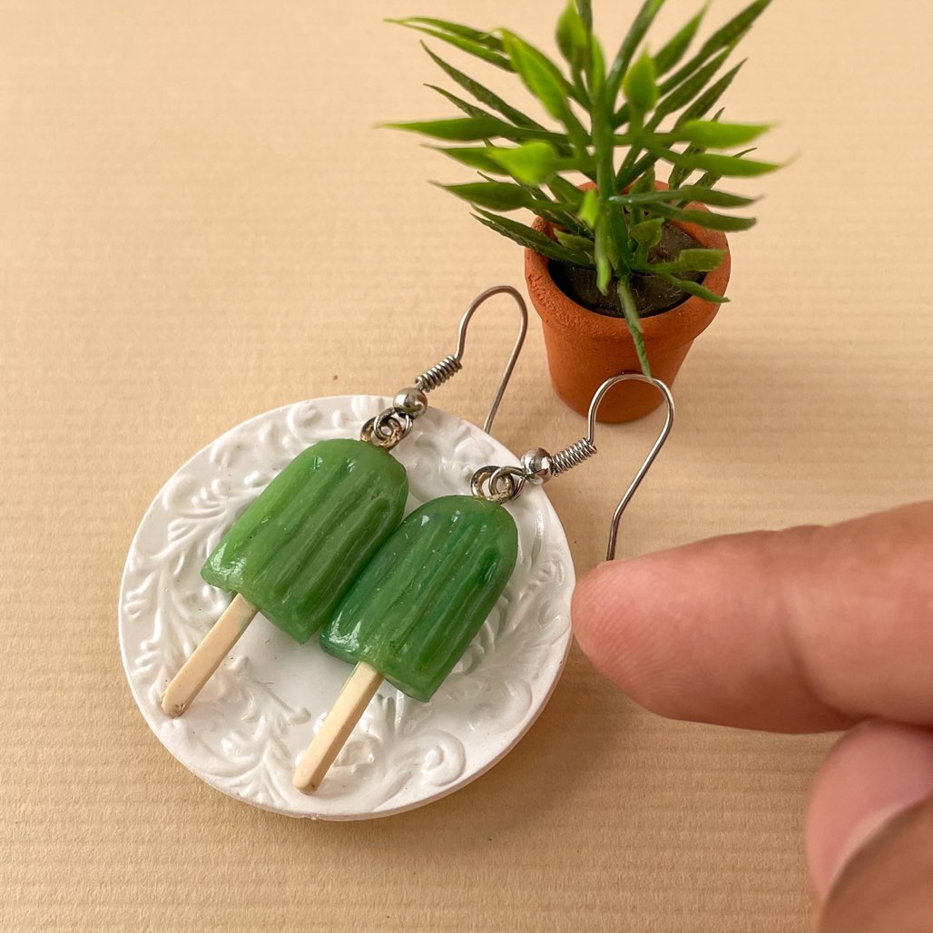 Barre de crème glacée Kaachi Kari (mangue crue) Boucles d’oreilles alimentaires miniatures